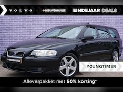 Volvo V70 - 2.5 R AWD 300pk | 7 persoons | Youngtimer | Sport leder | Trekhaak | verwarmde voorstoelen