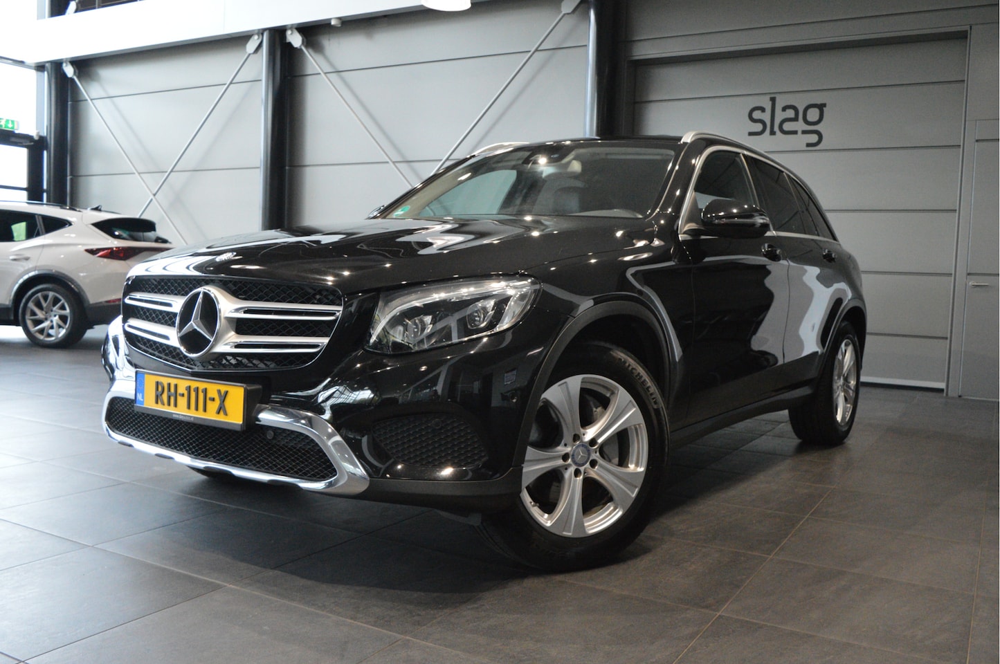 Mercedes-Benz GLC-klasse - 250 d 4MATIC navi clima leer cruise 18 inch 204 pk !! - AutoWereld.nl