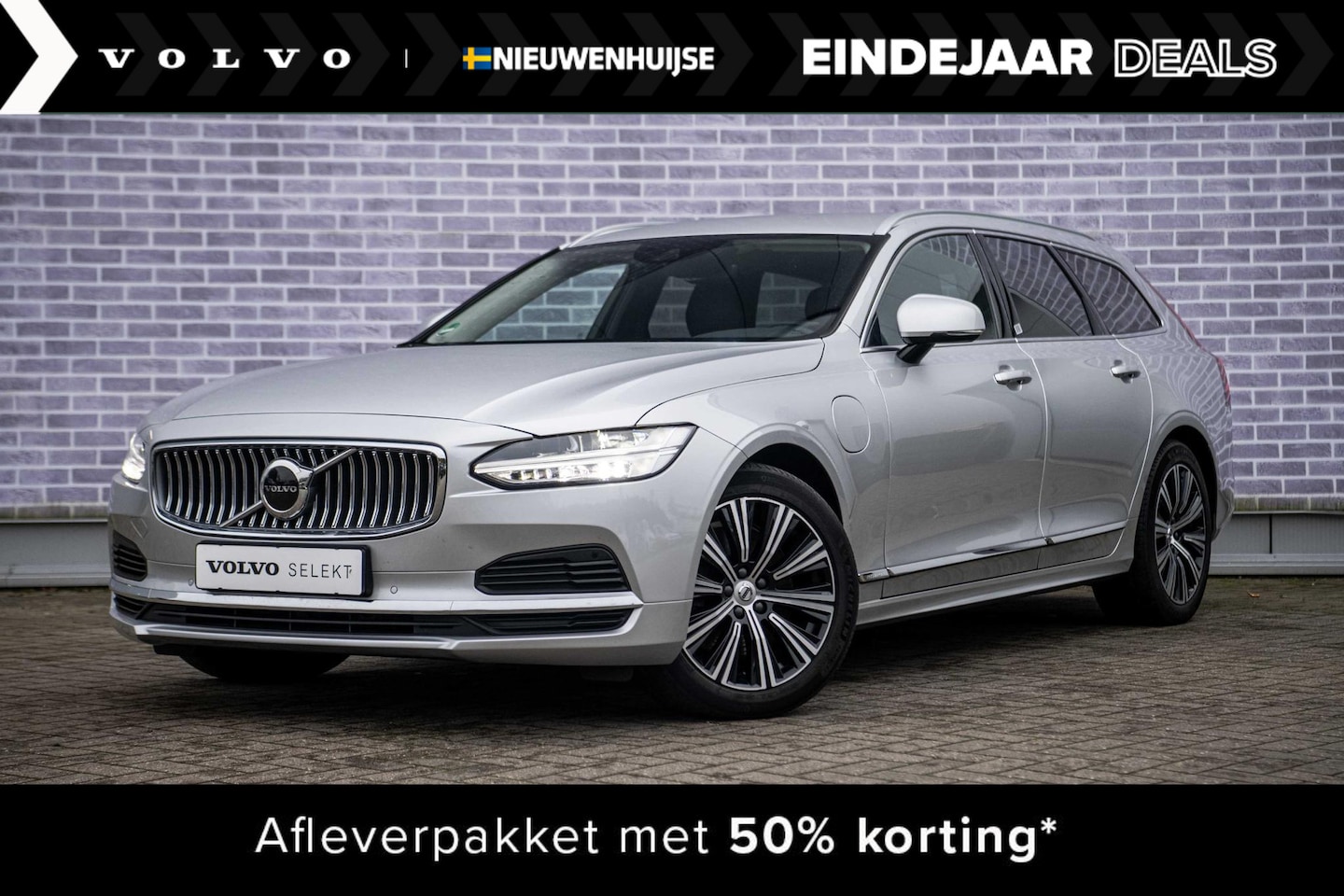 Volvo V90 - Recharge T6 AWD Inscription | Trekhaak | Harman Kardon Audio | Donker Glas | Standkachel | - AutoWereld.nl