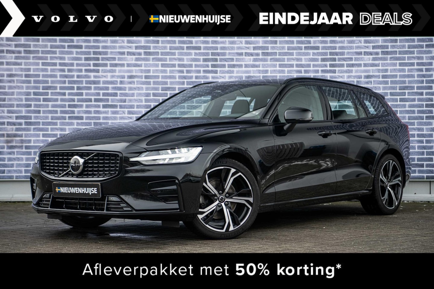 Volvo V60 - 2.0 B4 Plus Dark | Adaptieve Cruise Control | Panoramadak | Lederen sportstoelen | Google - AutoWereld.nl