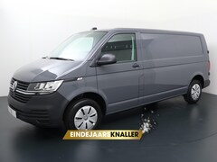 Volkswagen Transporter - Bedrijfswagens 2.0 TDI L2H1 28 | 150 PK | Trekhaak | Verzwaarde vering achter | Achteruitr