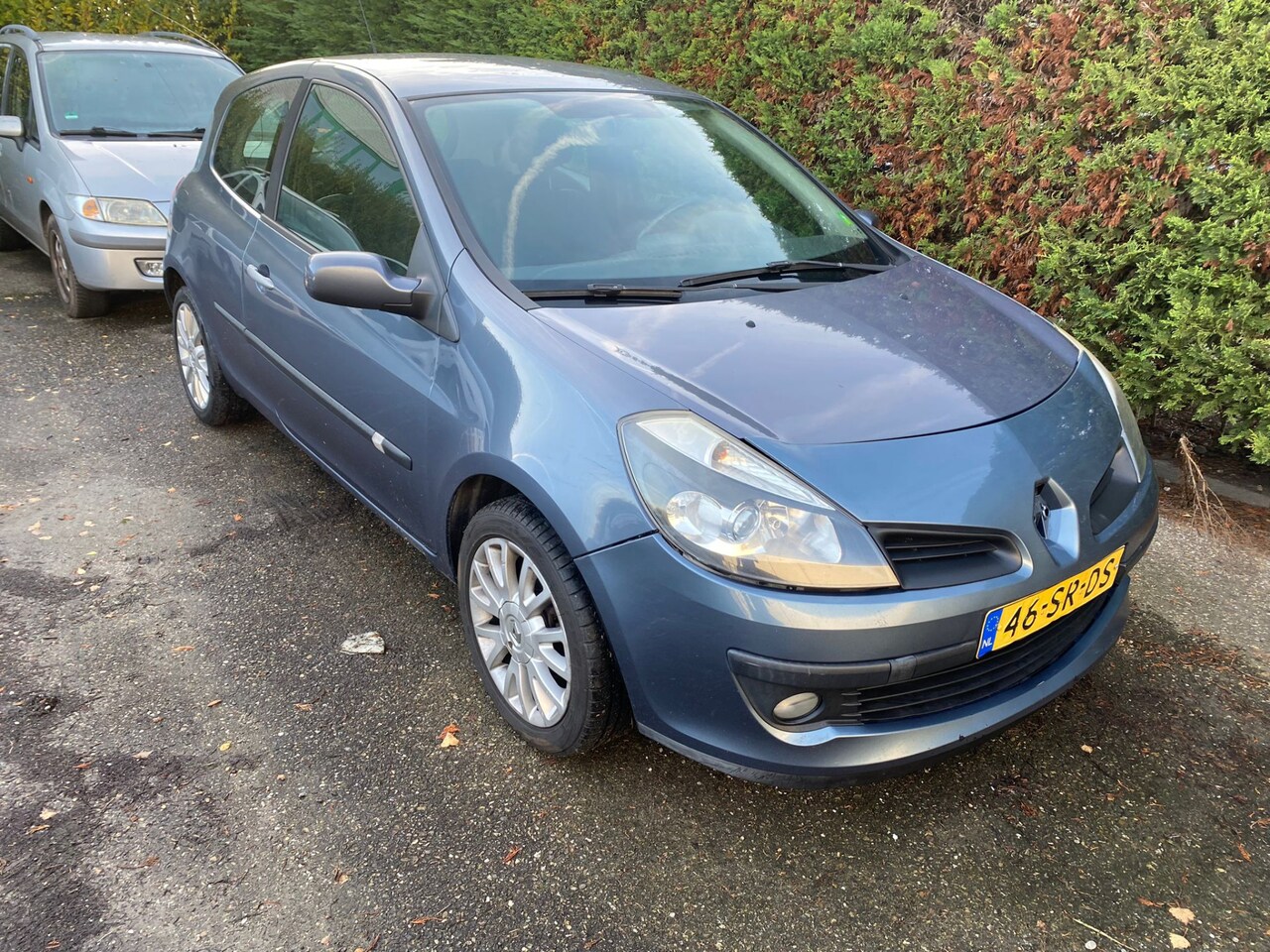 Renault Clio - 1.4-16V Dynamique Luxe apk 07-2025 - AutoWereld.nl