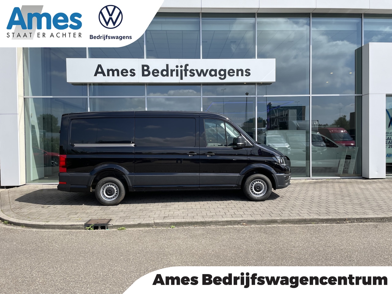 Volkswagen Crafter - 30 2.0 TDI L3H2 140 PK Automaat | Comfortline | Camera | 3 zits | Cruise control - AutoWereld.nl