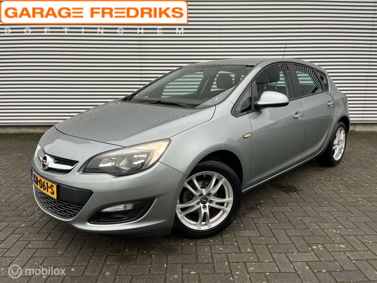 Opel Astra - 1.4 Edition | Airco | Cruise | Trekhaak | - AutoWereld.nl