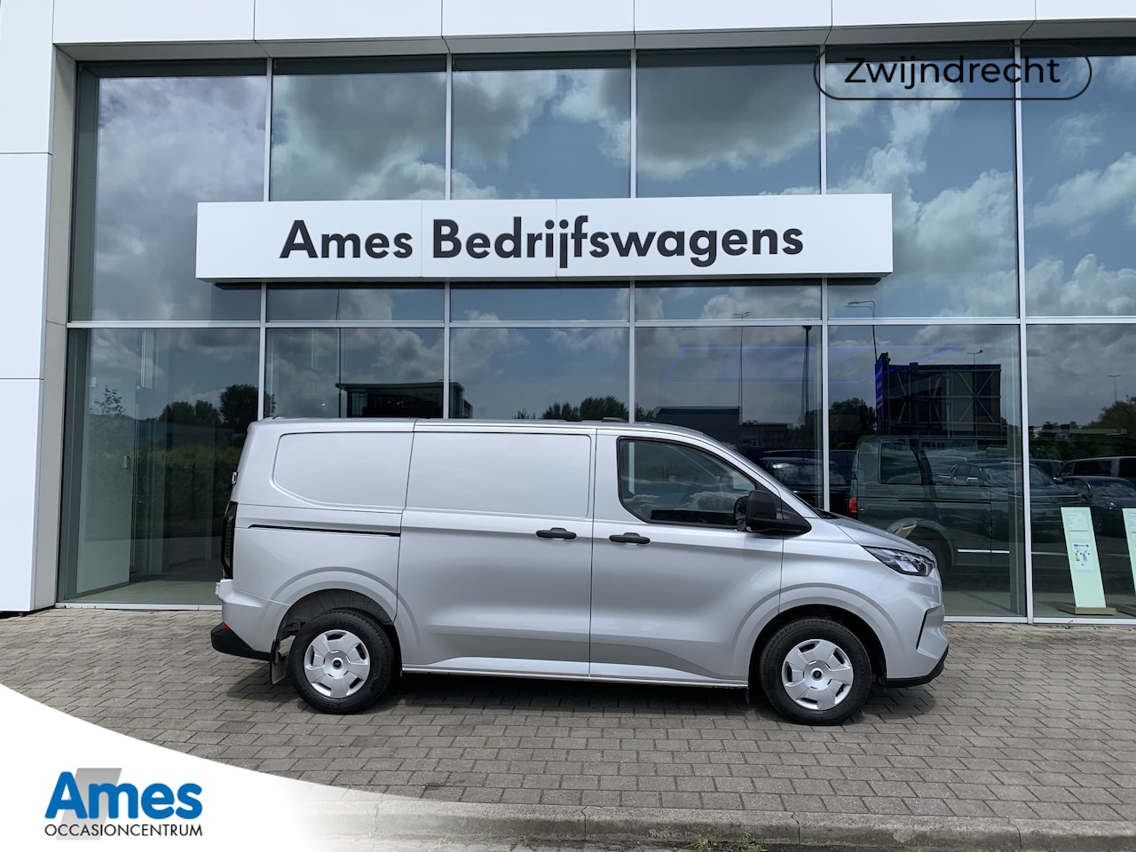 Ford Transit Custom - 280 2.0 TDCI L1H1 Trend 110 PK | Handgeschakeld | Trekhaak | App Connect Neem contact met - AutoWereld.nl