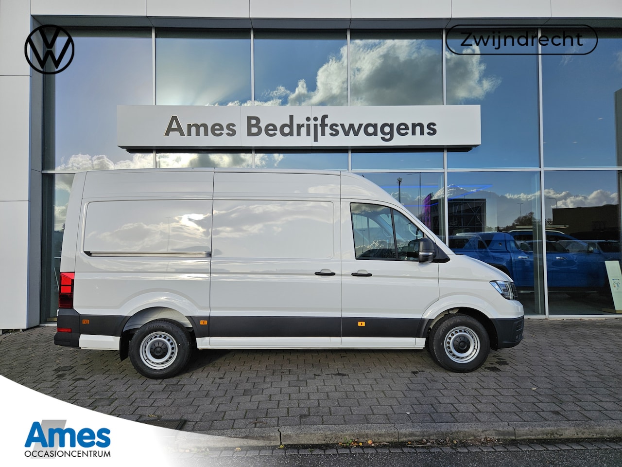 Volkswagen Crafter - 35 2.0 TDI L3H3 140 pk hand bestelwagen - AutoWereld.nl