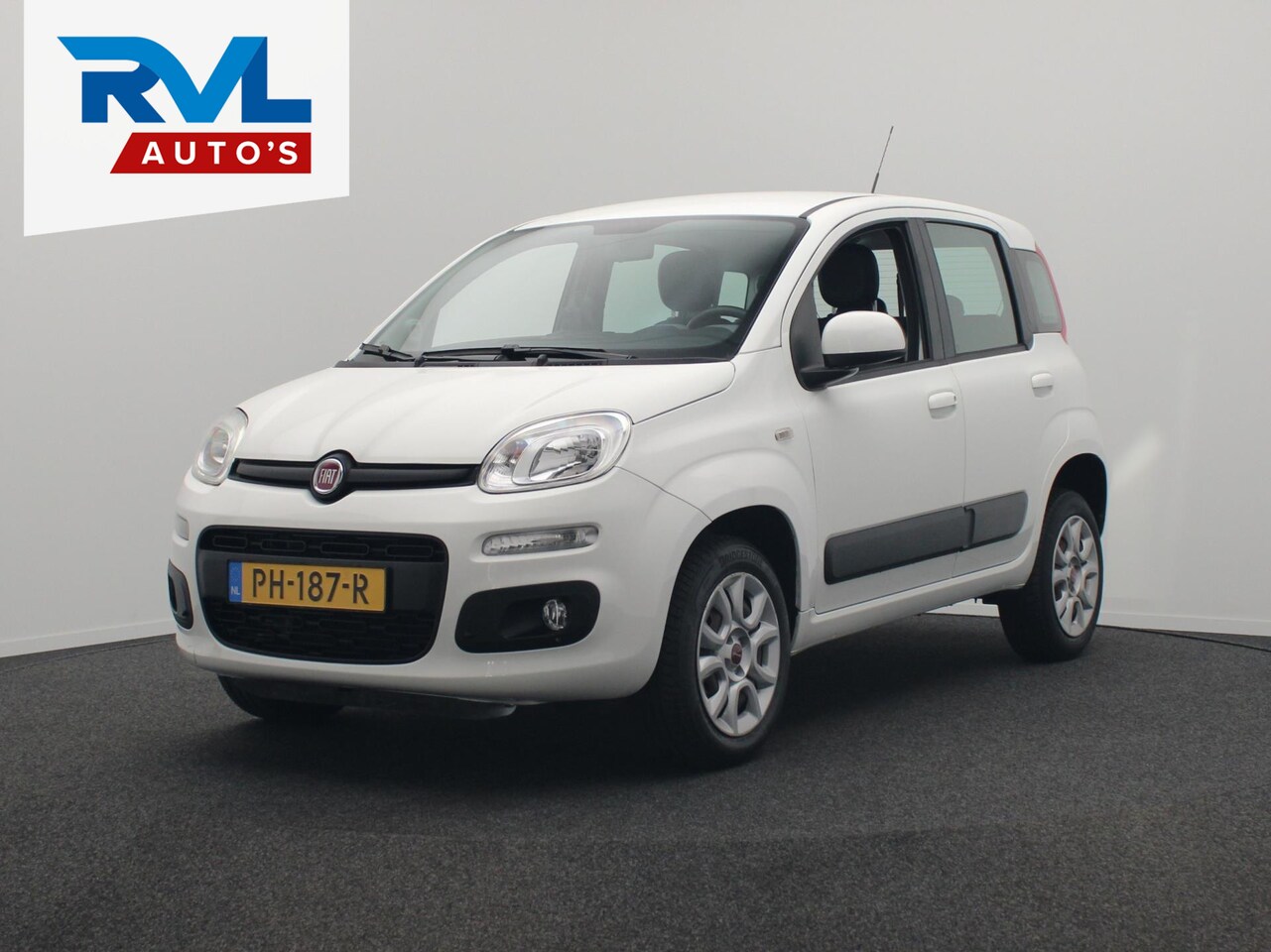 Fiat Panda - 0.9 TwinAir CNG Lounge Airco Bluetooth * Origineel Nederlands * - AutoWereld.nl