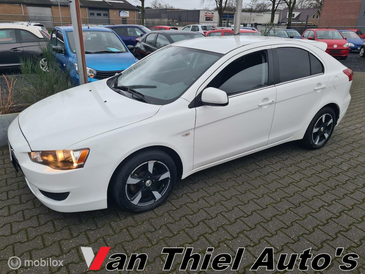 Mitsubishi Lancer Sportback - 1.6 Edition One 1.6 Edition One - AutoWereld.nl