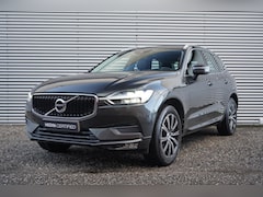 Volvo XC60 - T5 Momentum | Keyless | Carplay | Trekhaak | Stoelwarming | 19 inch | Sportstoelen Leder |