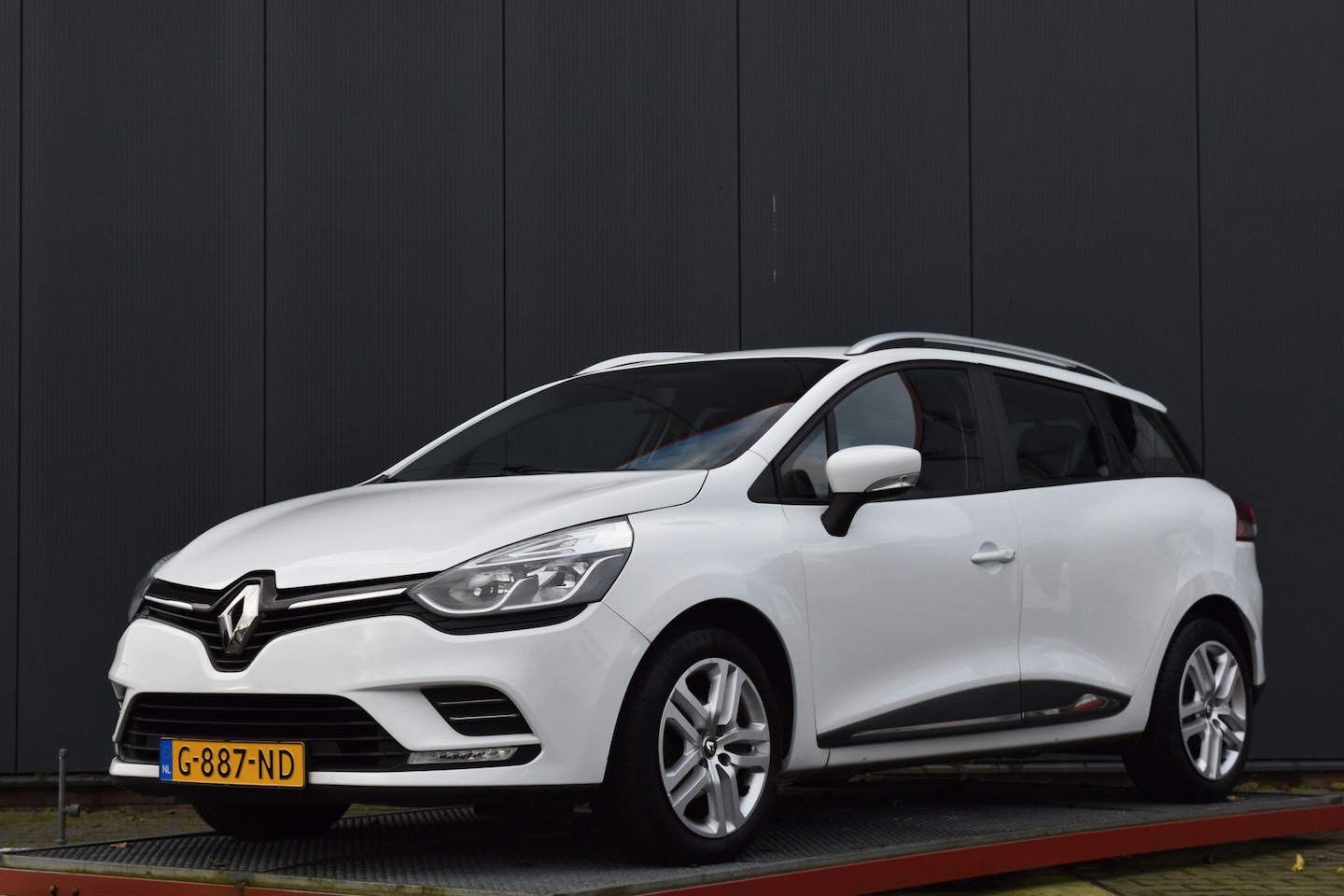 Renault Clio Estate - 0.9 TCe Zen 0.9 TCe Zen - AutoWereld.nl