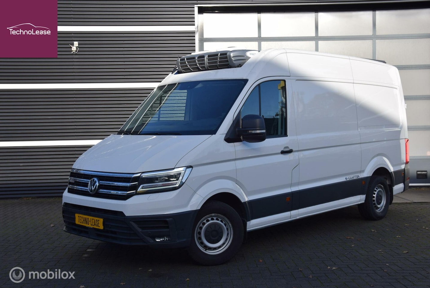 Volkswagen Crafter - Bestel e-Crafter L3H3 36 kWh Apple Carplay - AutoWereld.nl