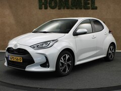 Toyota Yaris - 1.5 Hybrid Team D - PARKEERSENSOREN VOOR EN ACHTER - STUUR EN STOEL VERWARMING - ADAPTIVE