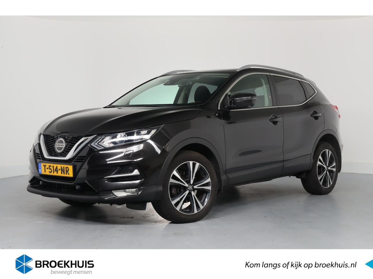 Nissan Qashqai - 1.3 DIG-T N-Connecta | Dealer Onderhouden! | Panorama Dak | Clima | 360 Camera | Navi | St - AutoWereld.nl