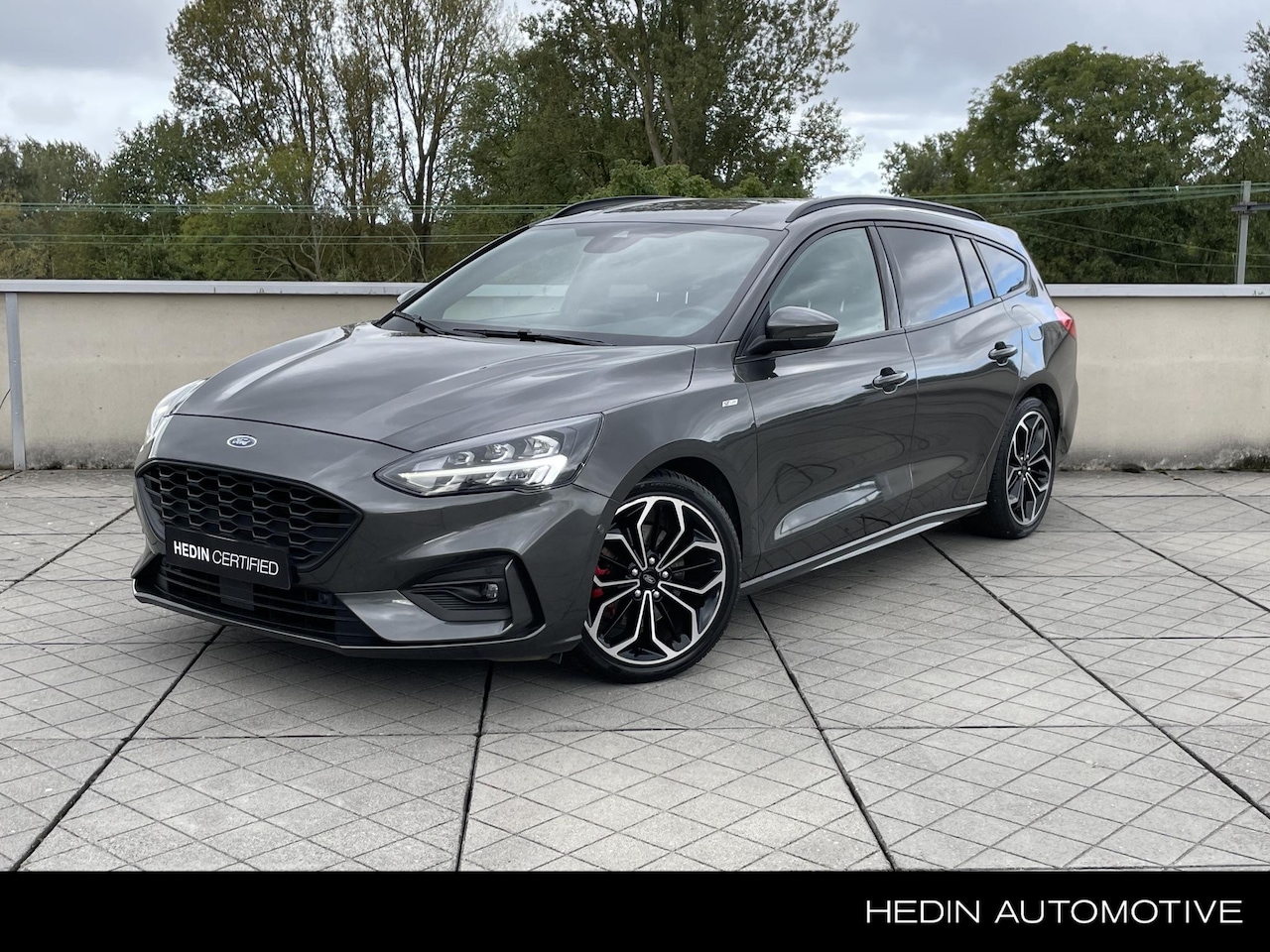 Ford Focus Wagon - 1.0 EcoBoost ST Line Business |B&O|Trekhaak|Design|Winterpakket - AutoWereld.nl