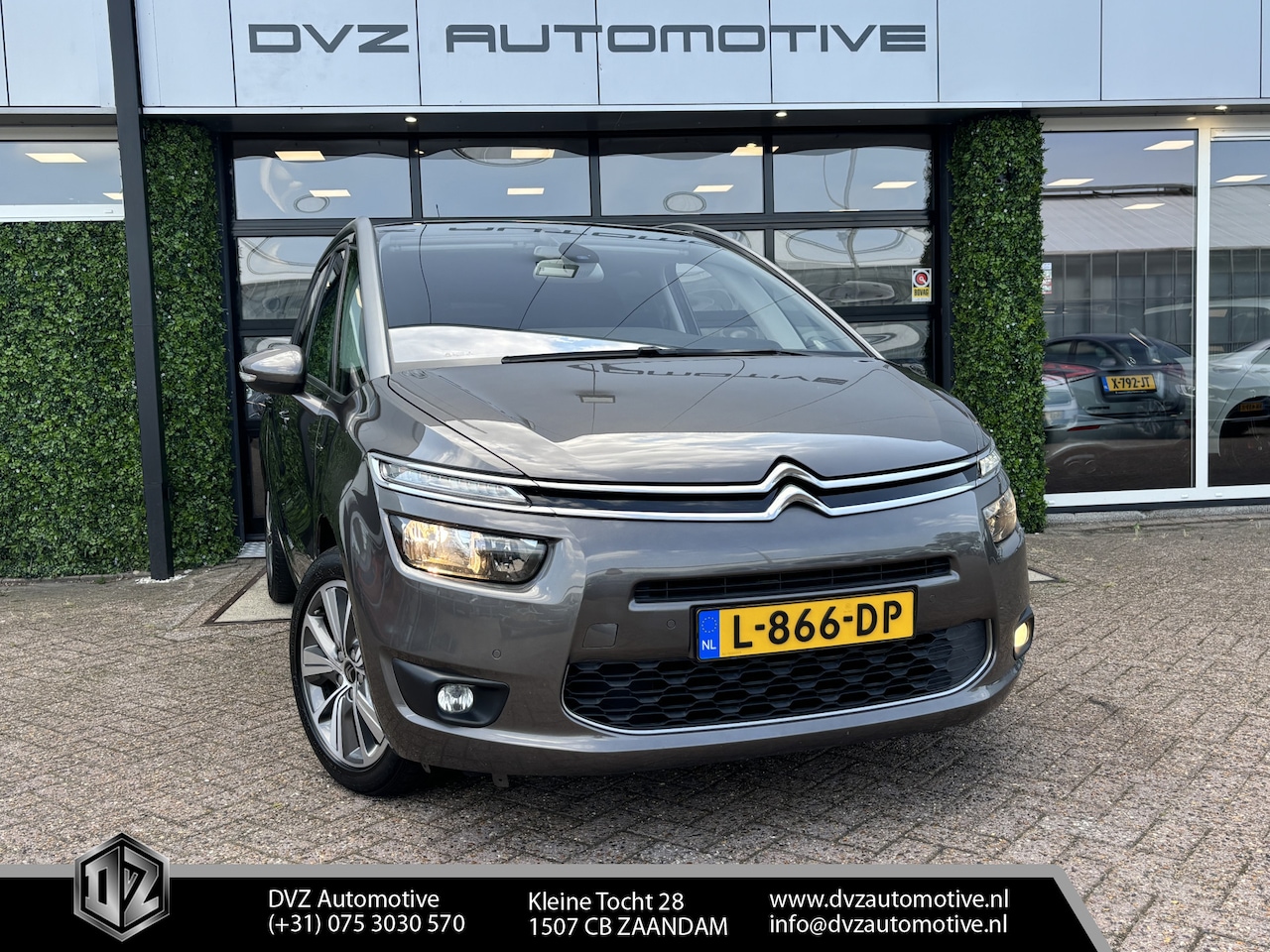 Citroën Grand C4 Picasso - 1.2PT 130PK Exclusive | Massage | Dodehoek | Camera - AutoWereld.nl