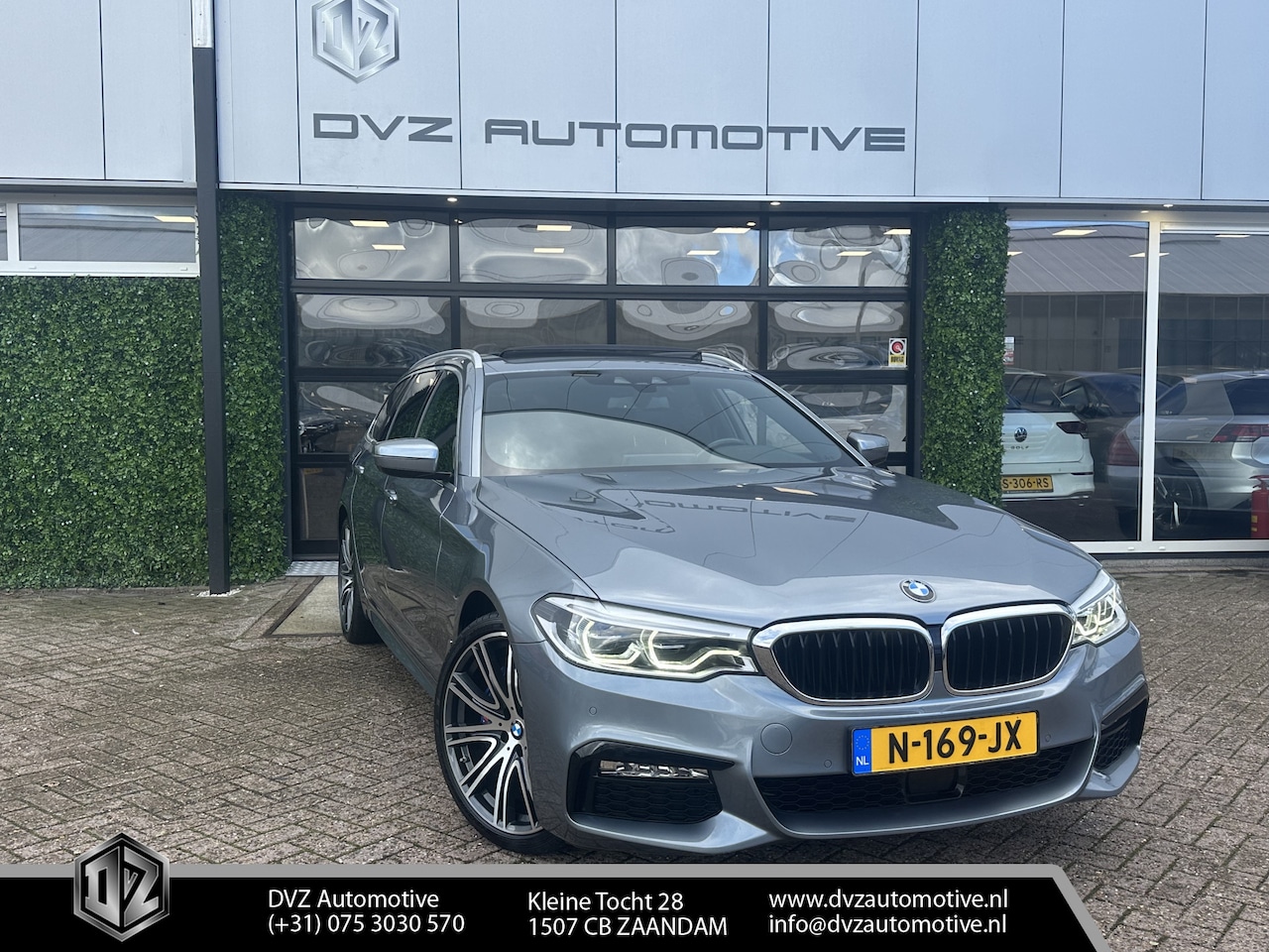 BMW 5-serie Touring - 530i xDrive High Executive M-Sport | Pano | Drive Assist Plus - AutoWereld.nl