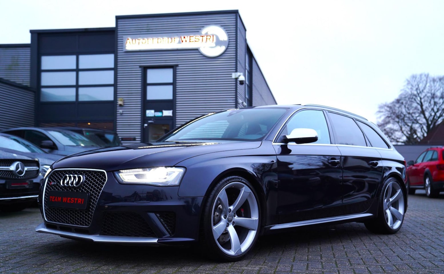 Audi A4 Avant - 4.2 FSI RS 4 Quattro |Milltek Sport Cat | Carbon | Panorama | Luxe Leder | Adaptieve cruis - AutoWereld.nl