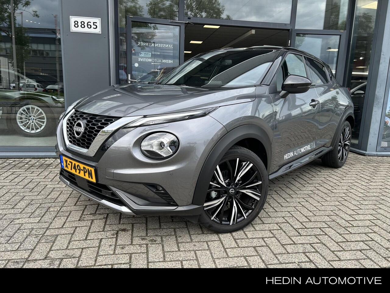 Nissan Juke - 1.0 DIG-T N-DESIGN | Navigatie | 19'' LM Velgen | Achteruitrijcamera | Sensoren Voor + Ach - AutoWereld.nl