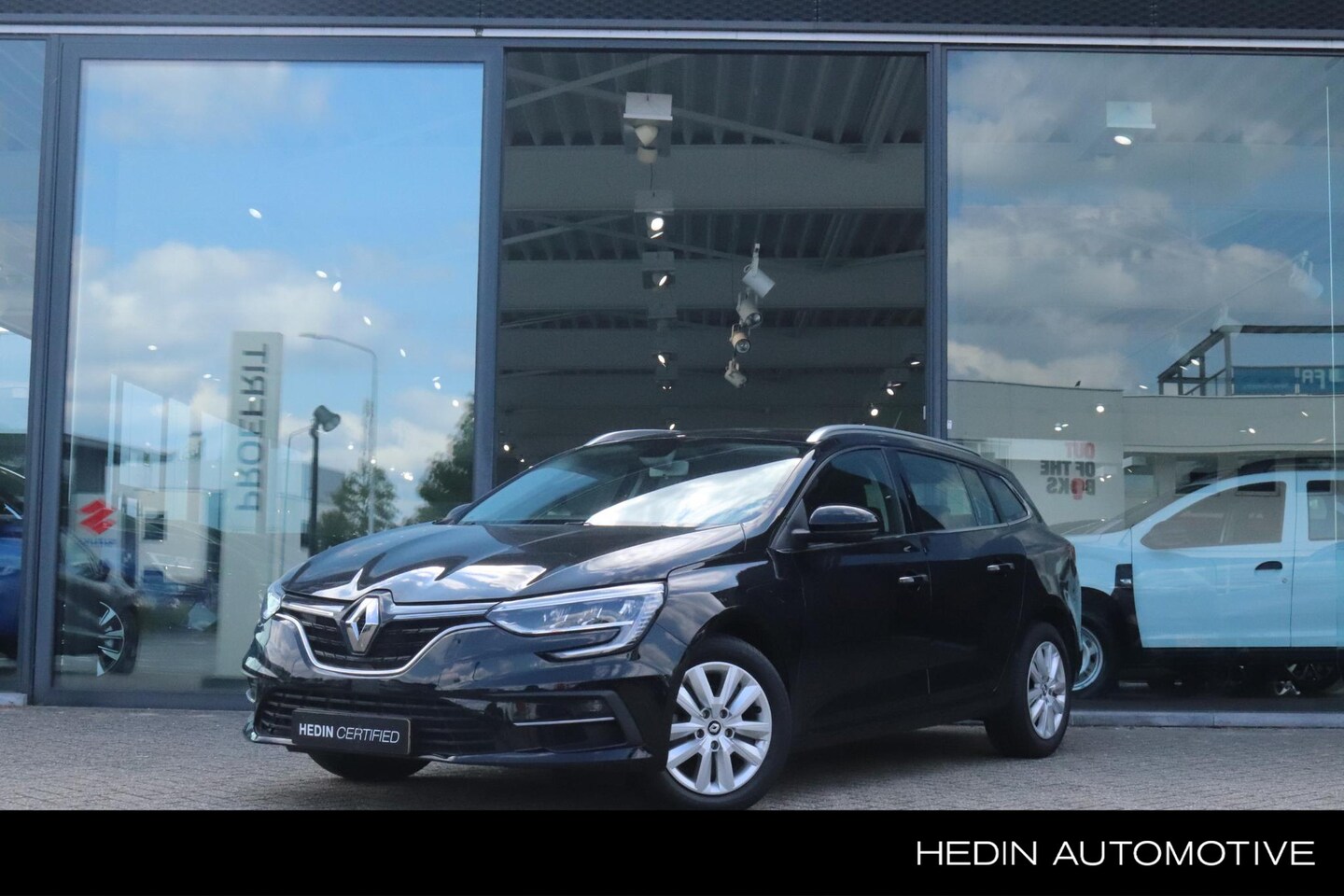 Renault Mégane Estate - 1.3 TCe 140 Equilibre | 1700 KG Trekgewicht | Navigatie | Camera | Climate Control | Parke - AutoWereld.nl