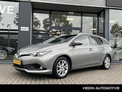 Toyota Auris Touring Sports - 1.8 Hybrid Trend | Panoramadak | Navigatie