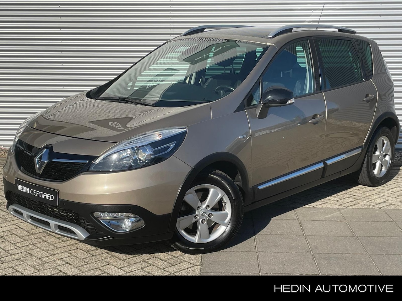 Renault Scénic Xmod - 1.2 TCe BOSE 1.2 TCe Bose - AutoWereld.nl