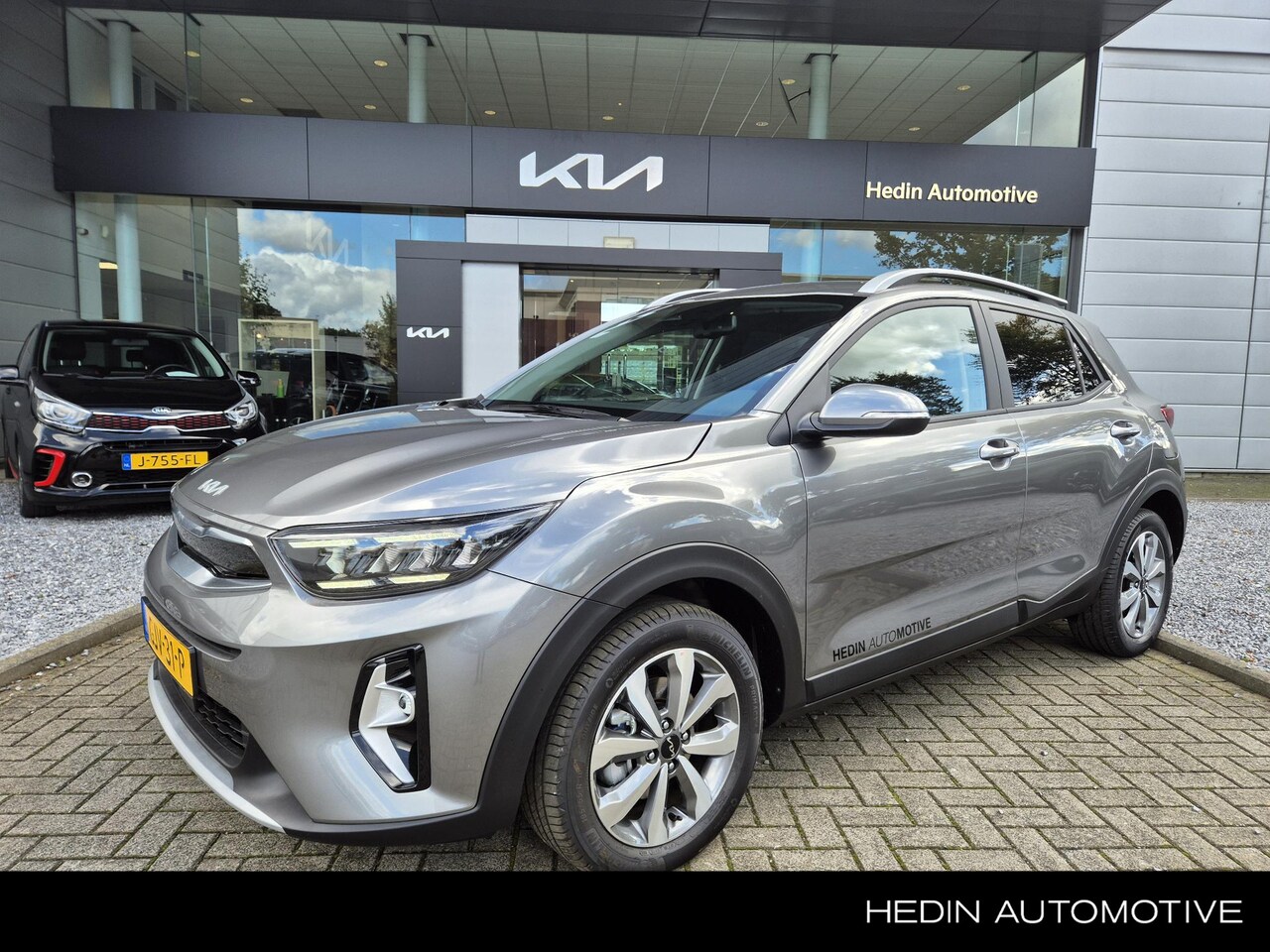 Kia Stonic - 1.0 T-GDi MHEV DynamicPlusLine 1.0 T-GDi MHEV DynamicPlusLine (alleen beschikbaar voor proefritten) - AutoWereld.nl