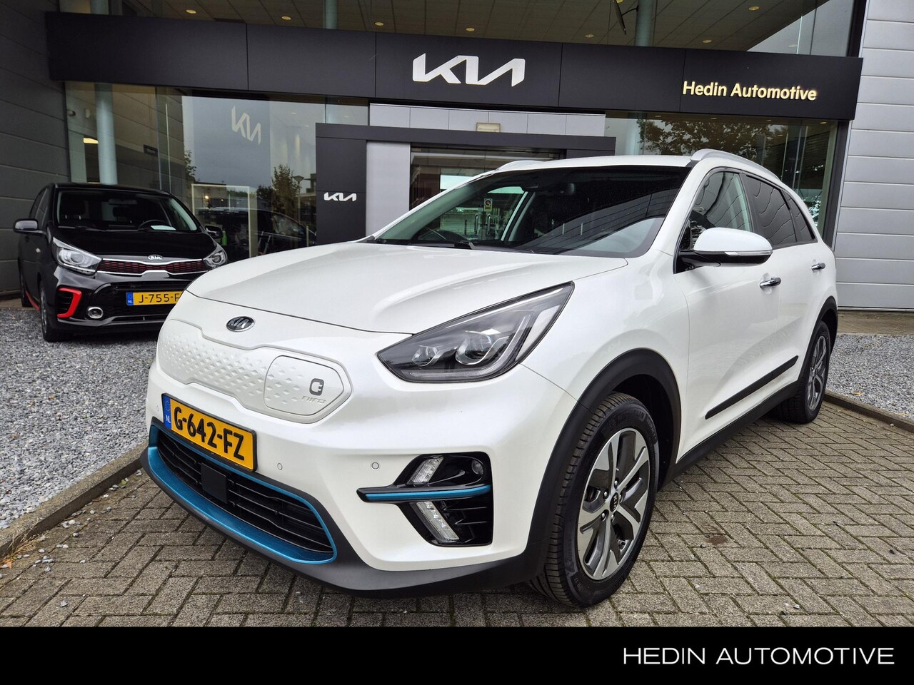 Kia e-Niro - ExecutiveLine 64 kWh ExecutiveLine 64 kWh - AutoWereld.nl