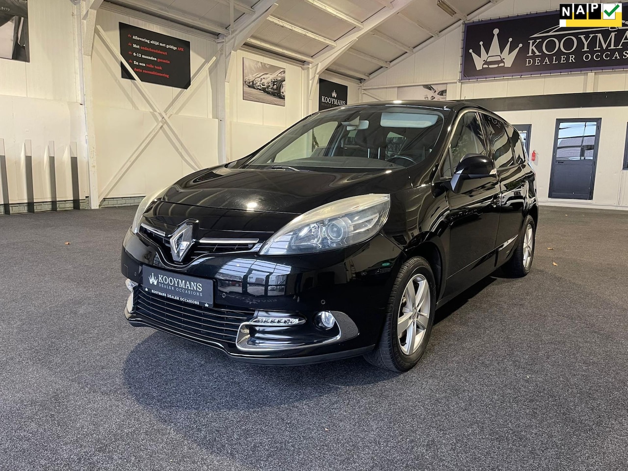 Renault Grand Scénic - 1.2 TCe Limited Cruise Control Climate-Control Navigatie Parkeersensoren - AutoWereld.nl