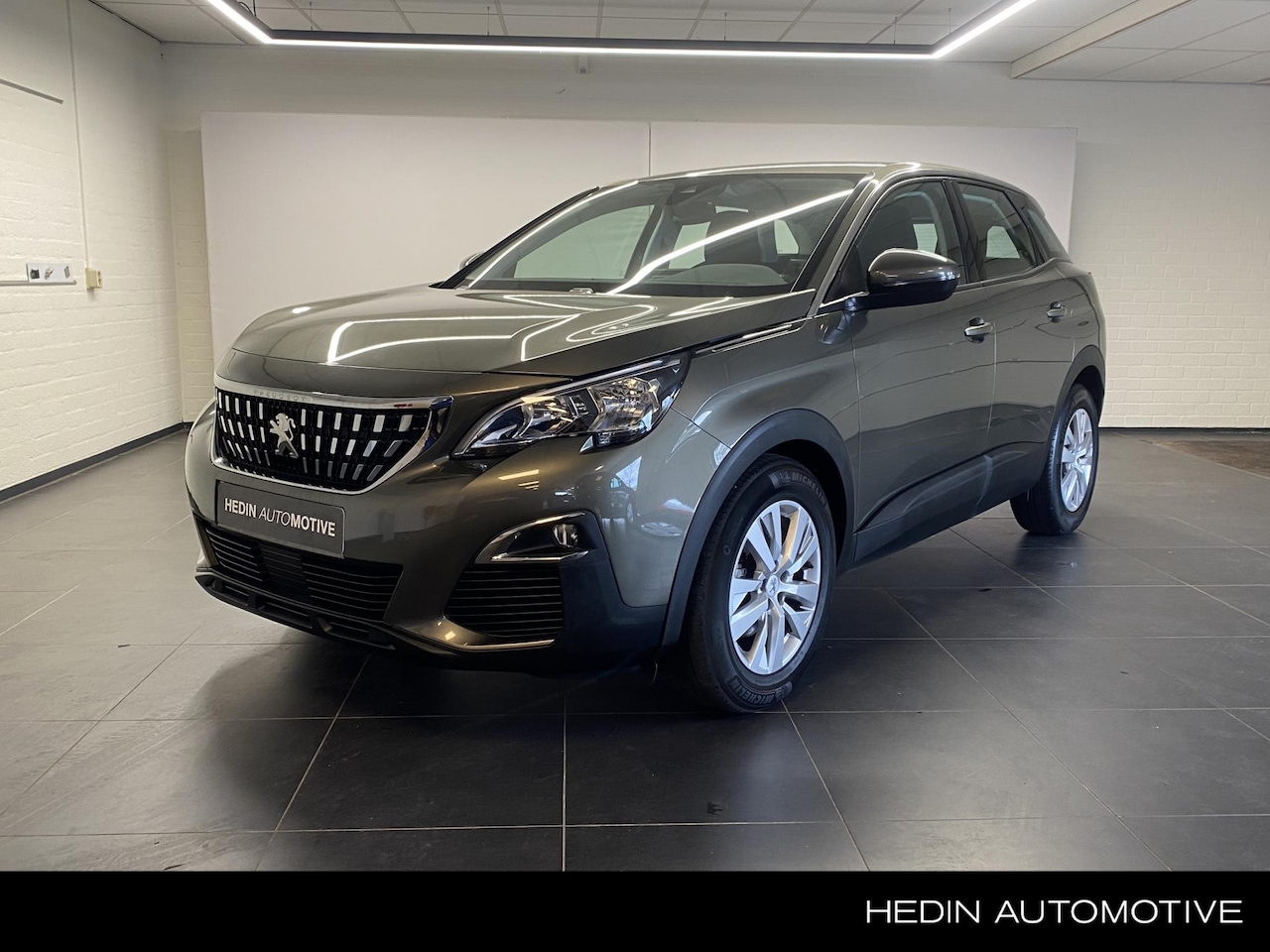 Peugeot 3008 - 1.2 PureTech Active | Automaat| Navi | Climate - AutoWereld.nl