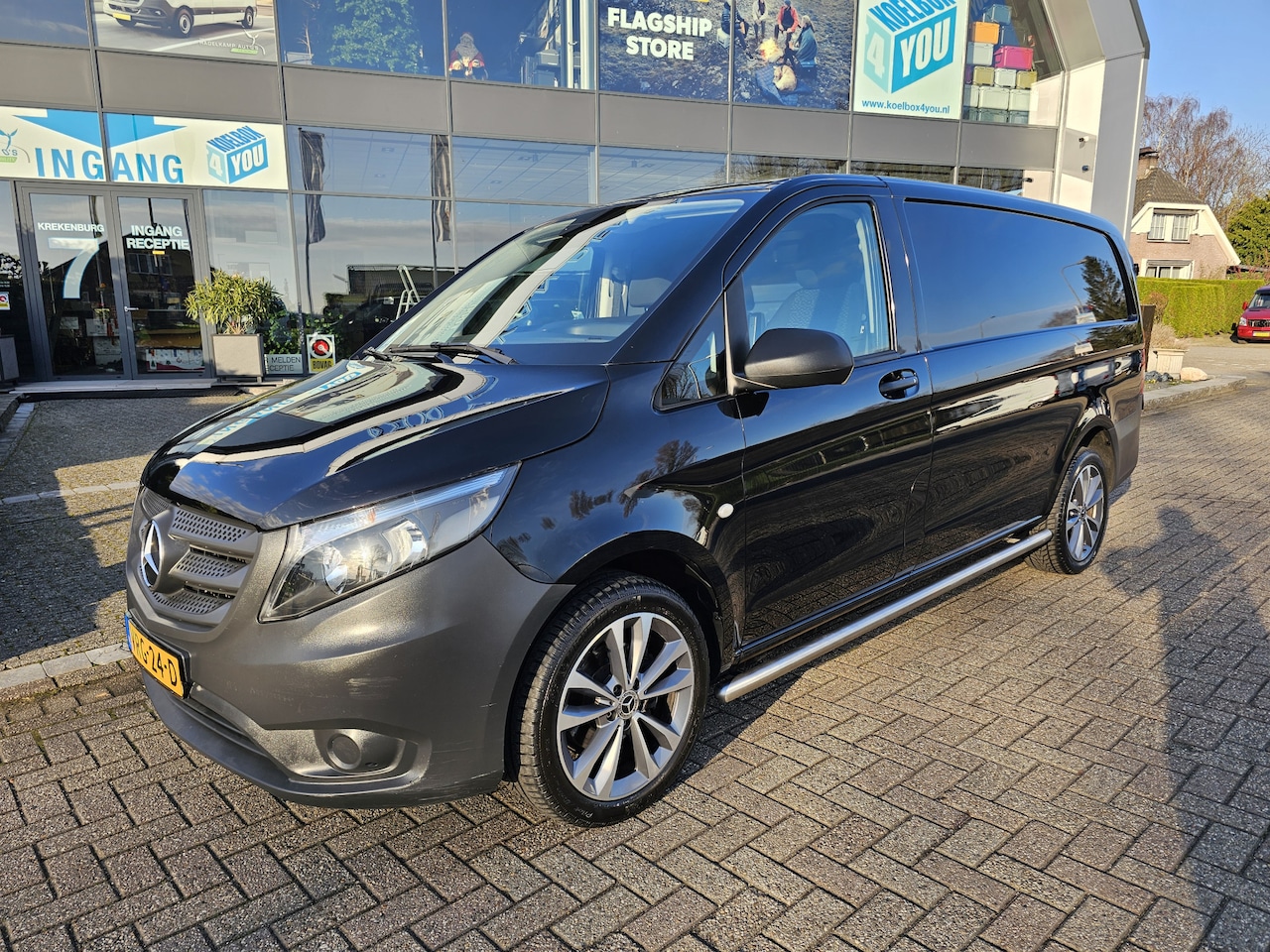 Mercedes-Benz Vito - 114 CDI Lang Automaat * NAP * Cruise Control * Camera * - AutoWereld.nl