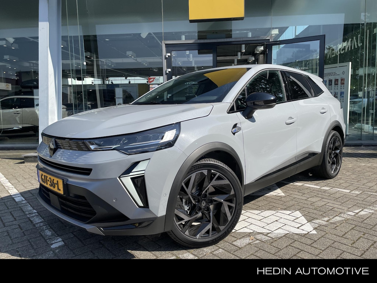 Renault Symbioz - 1.6 E-Tech hybrid 145 esprit Alpine Pack Advanced Driving Assist, Pack Winter Premium, Ele - AutoWereld.nl