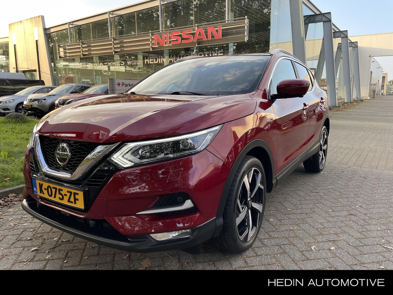 Nissan Qashqai - 1.3 DIG-T Premium Edition DCT Automaat 158pk, Nav., Leer 4 Camera's rondom, Panoramadak, S - AutoWereld.nl