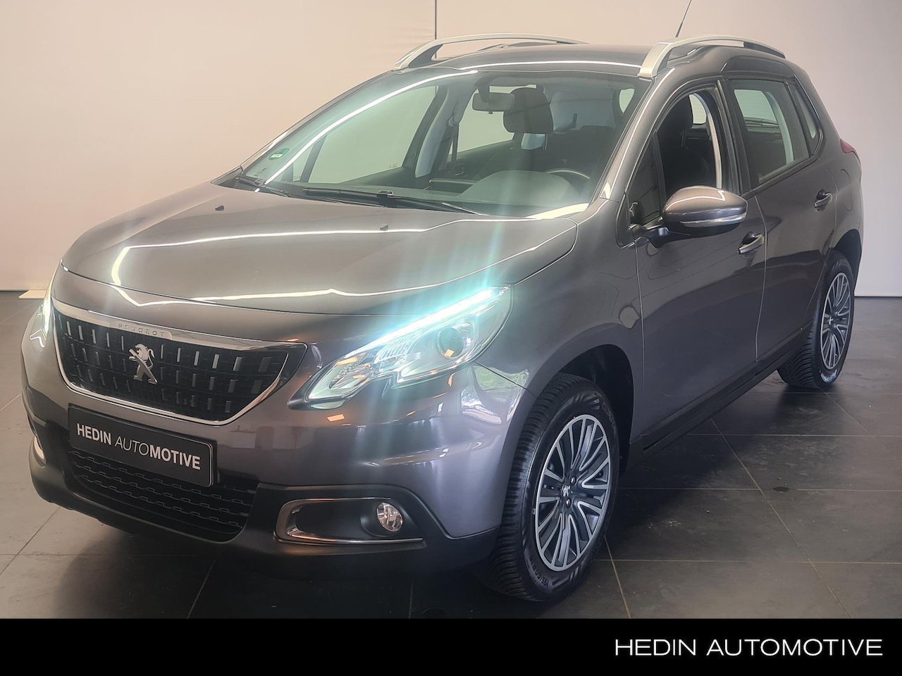 Peugeot 2008 - 1.2 82PK Active | Navi | Trekhaak | Parkeersensoren | Cruise - AutoWereld.nl