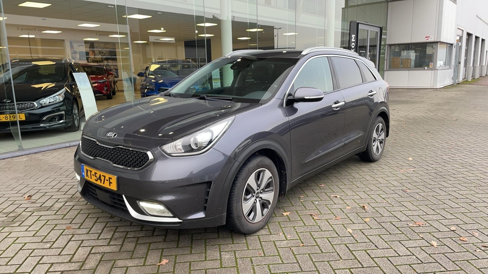 Kia Niro - 1.6 GDi Hybrid BusinessLine 1.6 GDi Hybrid BusinessLine - AutoWereld.nl