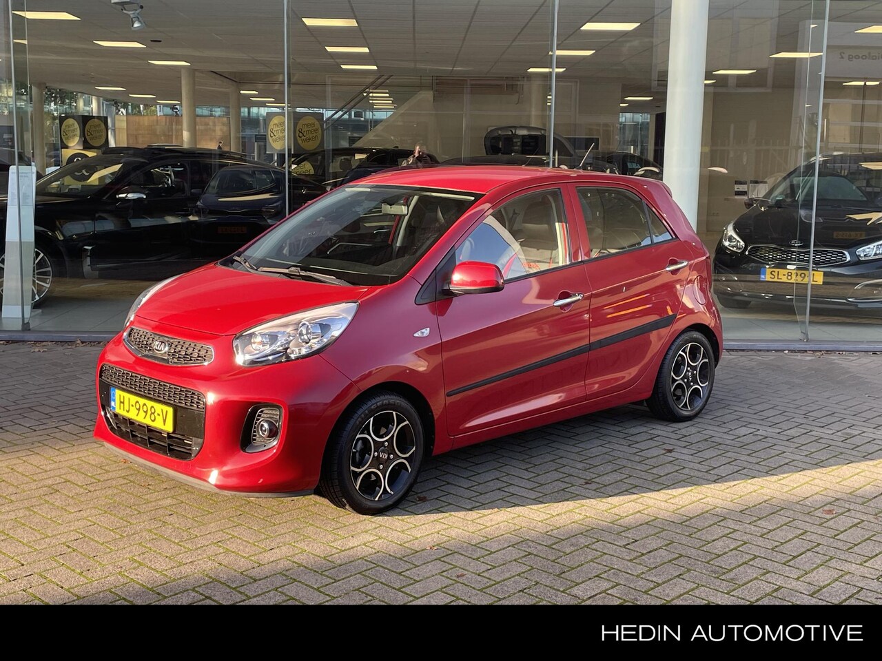 Kia Picanto - 1.0 CVVT DynamicLine Climate Control | Cruise Control | Bluetooth Connectie - AutoWereld.nl