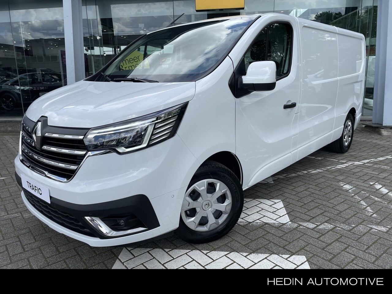 Renault Trafic E-Tech - T29 L2H1 Advance 52 kWh - AutoWereld.nl