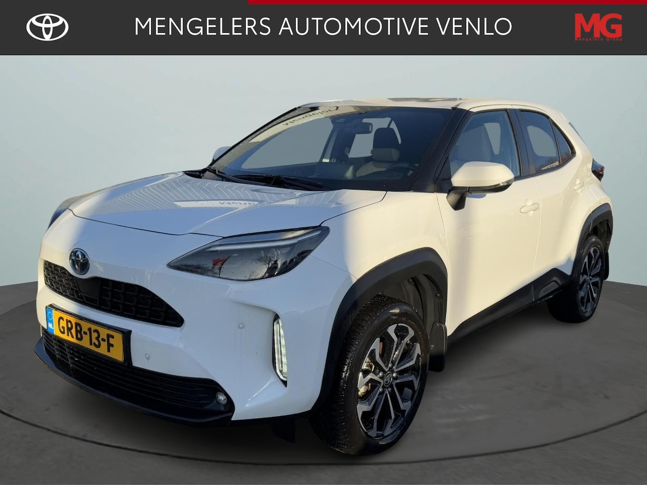 Toyota Yaris Cross - 1.5 Hybrid Dynamic Climate Control / Cruise Control Adaptief / Camera / Stoelverwarming - AutoWereld.nl