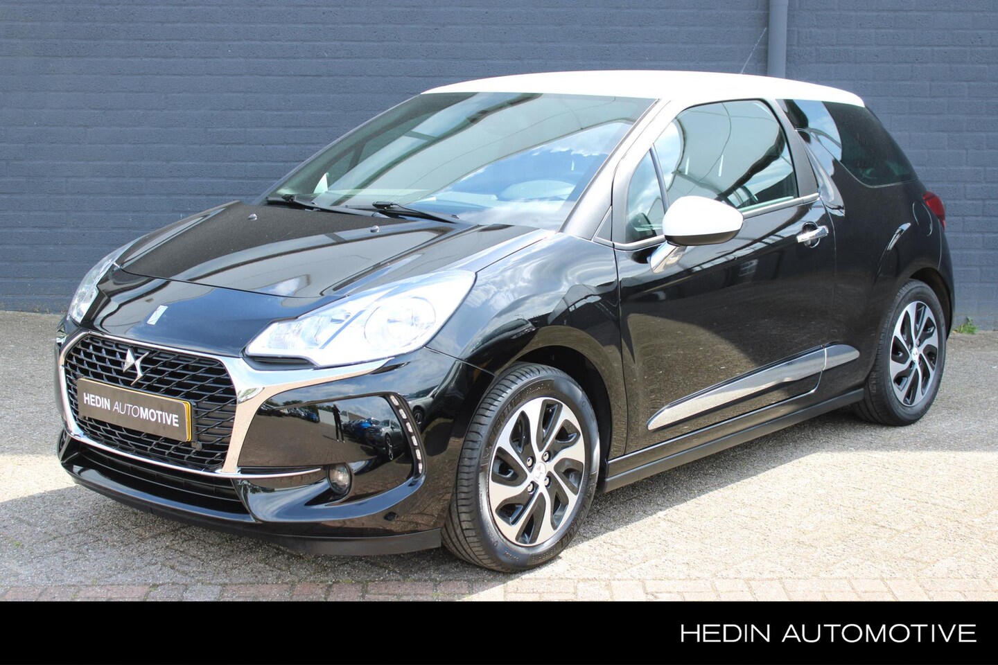 DS 3 - 1.2 PureTech Business NL-Auto/Navi/Clima/Cruise control/Radio-DAB-USB/Bluetooth/LM-velgen/ - AutoWereld.nl