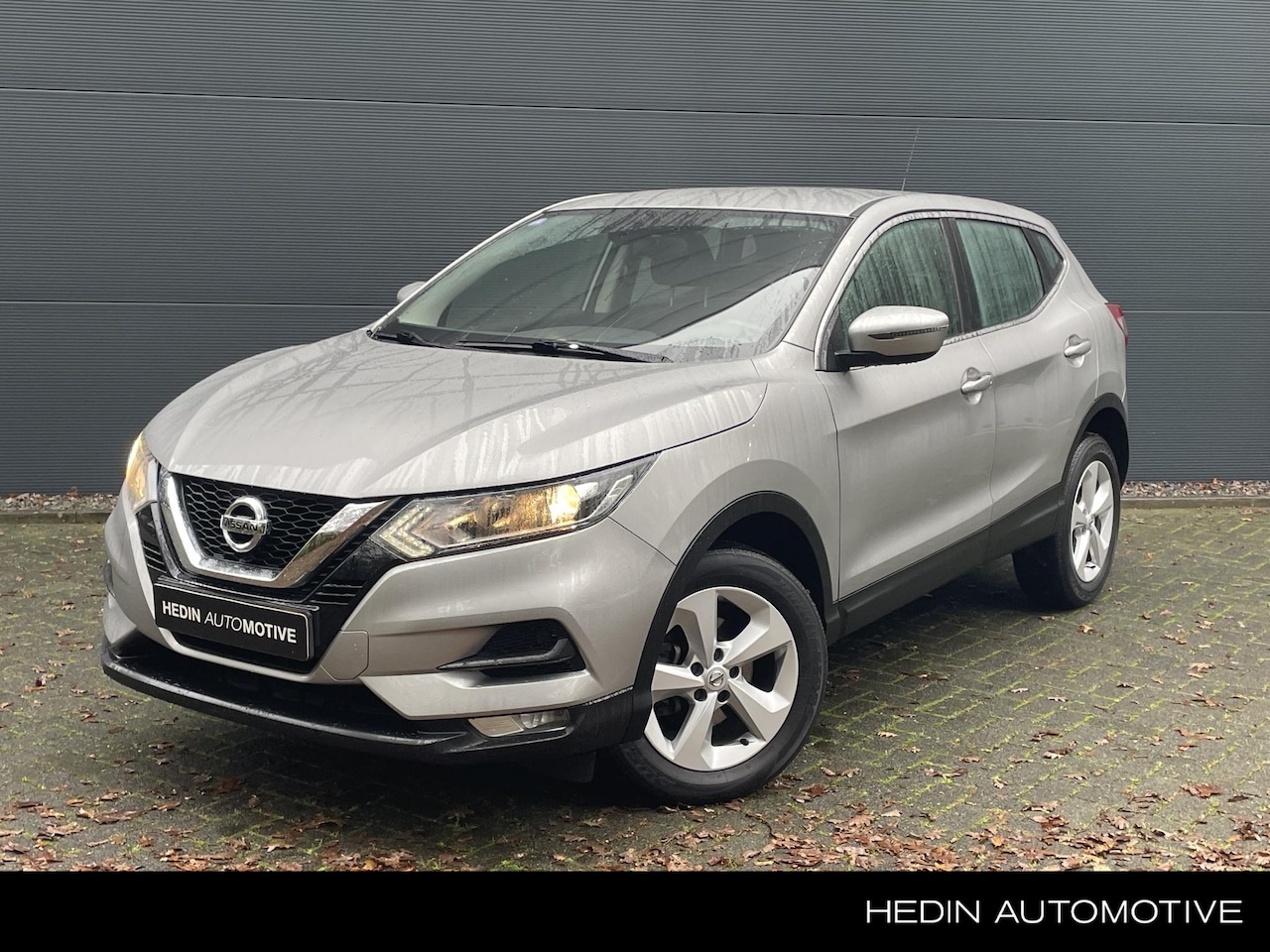 Nissan Qashqai - 1.3 DIG-T Acces Edition | Cruise Control | Camera | Trekhaak 1300KG - AutoWereld.nl