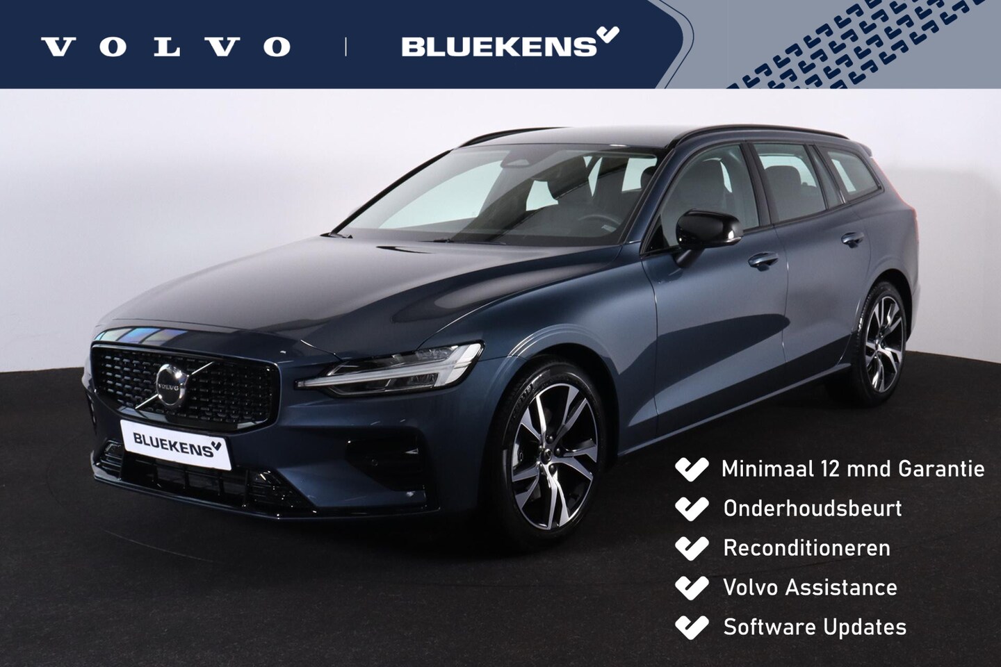 Volvo V60 - B4 Plus Dark - IntelliSafe Assist & Surround - Parkeercamera achter - Verwarmde voorstoele - AutoWereld.nl