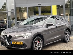 Alfa Romeo Stelvio - 2.0 T AWD Super | 8, 8'' Scherm met AppleCarplay/AndroidAuto, Navigatie & DAB | Leder