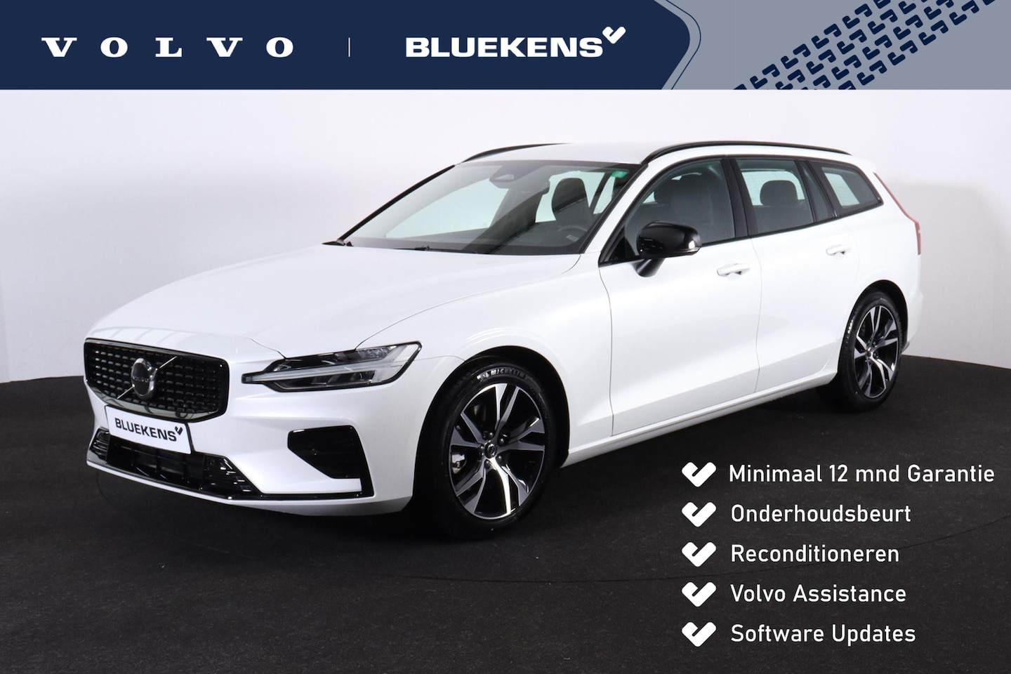 Volvo V60 - B4 Plus Dark - IntelliSafe Assist & Surround - Parkeercamera achter - Verwarmde voorstoele - AutoWereld.nl