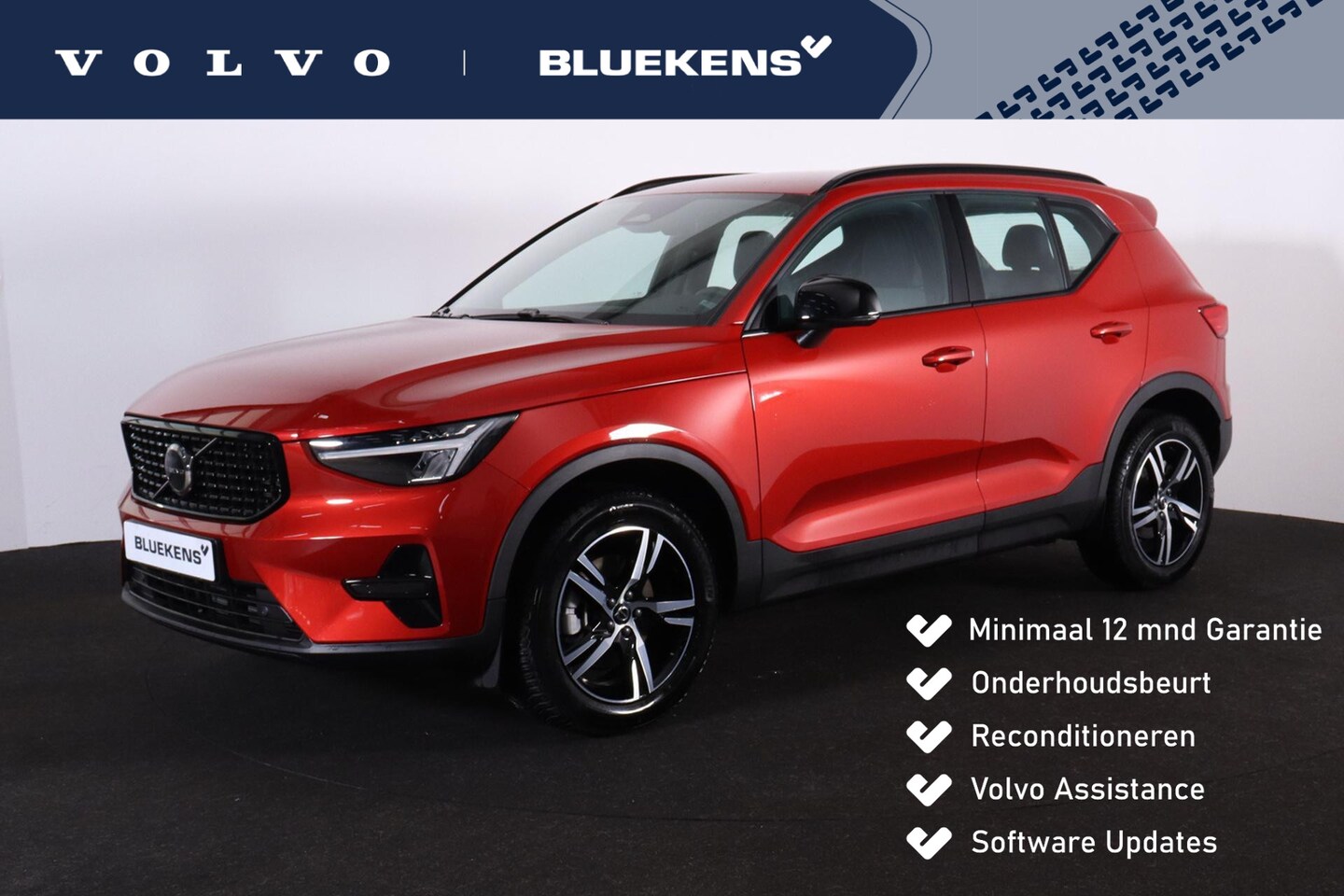 Volvo XC40 - B4 Plus Dark - IntelliSafe Assist & Surround - Harman/Kardon audio - Parkeercamera achter - AutoWereld.nl