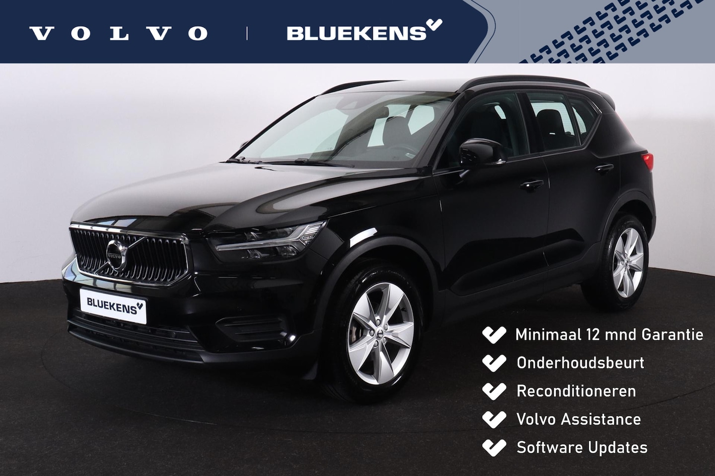 Volvo XC40 - T3 Momentum - Parkeercamera achter - Verwarmde voorstoelen & stuur - Parkeersensoren voor - AutoWereld.nl