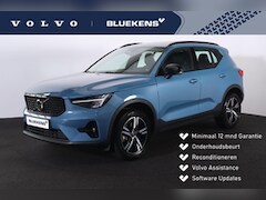 Volvo XC40 - B3 Plus Dark - Panorama/schuifdak - IntelliSafe Assist & Surround - 360° Camera - Verwarmd