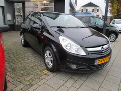 Opel Corsa - 1.2-16V Cosmo