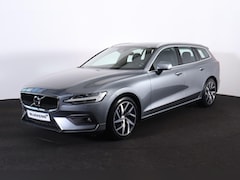 Volvo V60 - T5 Momentum Pro - IntelliSafe Assist & Surround - Gelamineerd glas rondom - Parkeercamera