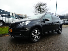 Peugeot 2008 - 1.2 PureTech 110pk GT-Line P-dak Thaak