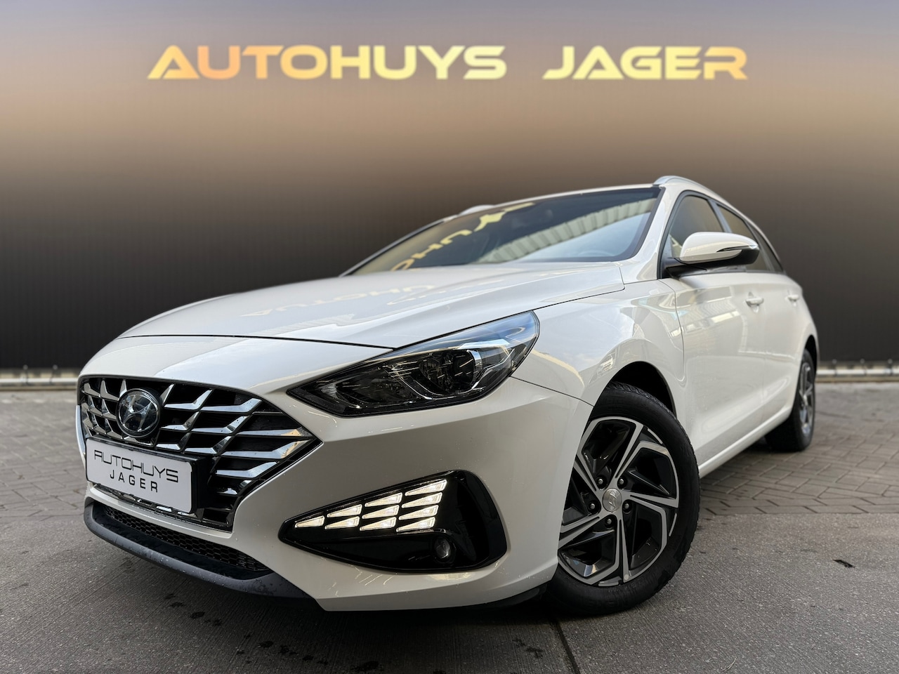 Hyundai i30 Wagon - 1.0 T-GDi MHEV Comfort 1.0 T-GDi MHEV Comfort - AutoWereld.nl