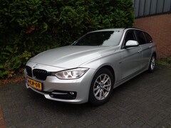 BMW 3-serie Touring - 320d EfficientDynamics Edition Executive Upgrade, Xenon, Navi, PDC, Clima